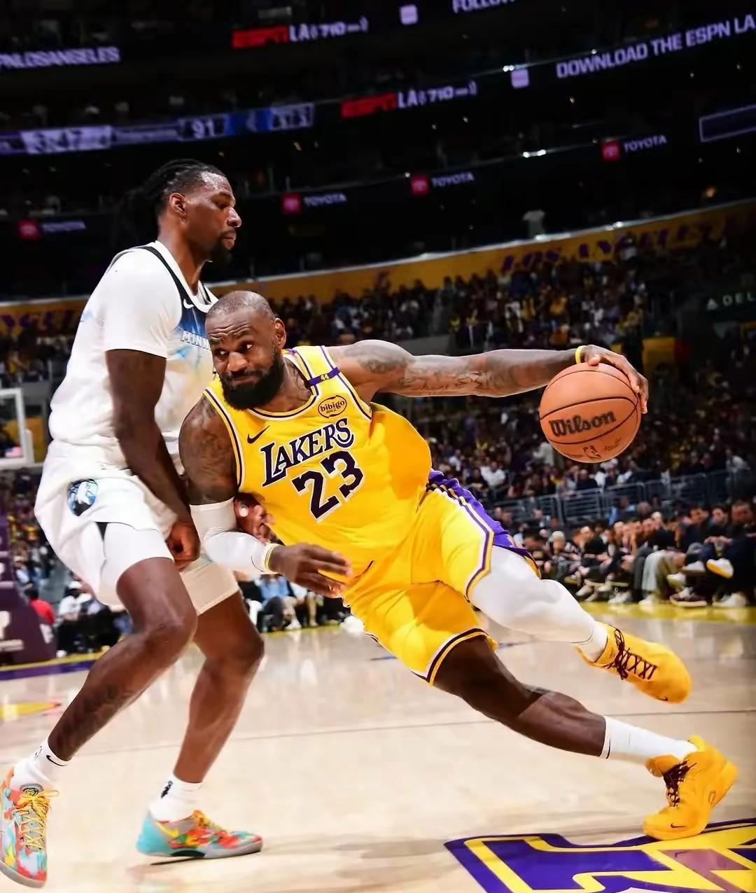 包含赛地聚焦：NBA季后赛加时末段热度飙升，罗马手感冰凉，气氛紧张，心理建设被强调的词条-9游官网入口